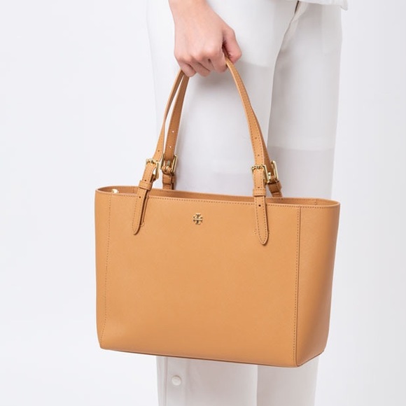 Tory Burch medium tote - Picture 1 of 4